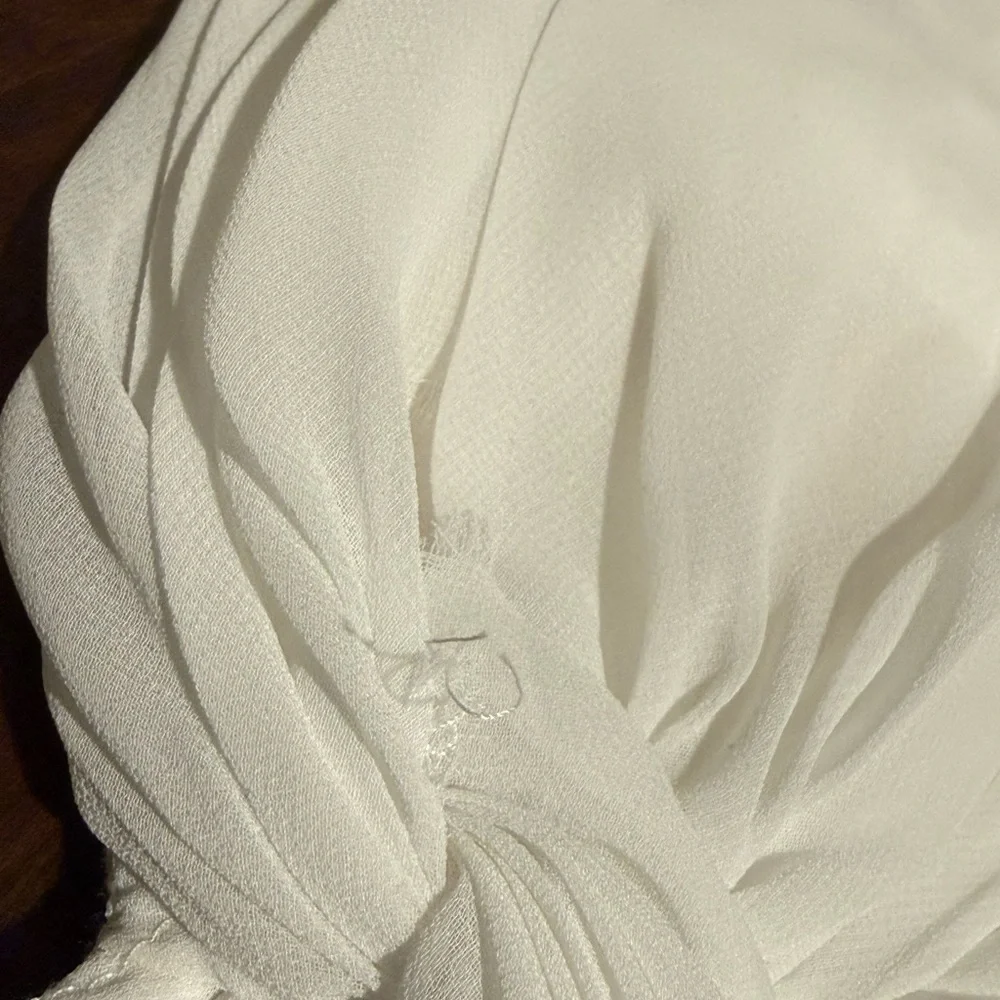 David Bridal, Strapless White twist top - Picture 6 of 6